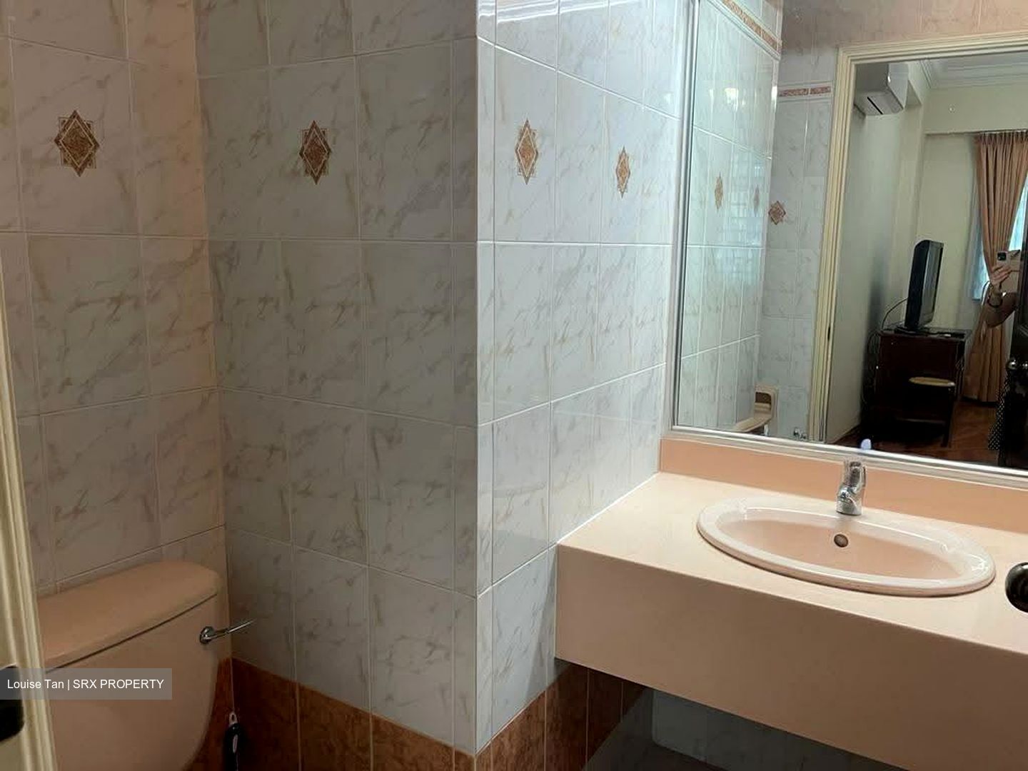 Hume Park I (D21), Condominium #571694491